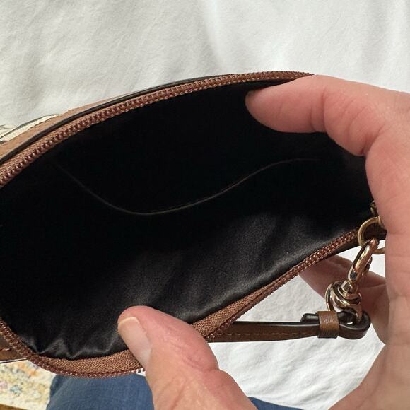 Coach CC Signature Logo Khaki/Saddle/Black Snakeskin Leather Wristlet - Picture 8 of 12